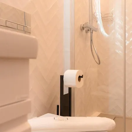 בית נופש Castelului Boutique-old Town-free Private Parking *