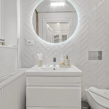 Castelului Boutique-old Town-free Private Parking Feriehus *