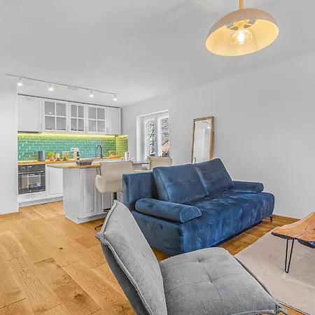 Castelului Boutique-old Town-free Private Parking * Braşov