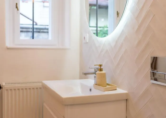 Castelului Boutique-old Town-free Private Parking *