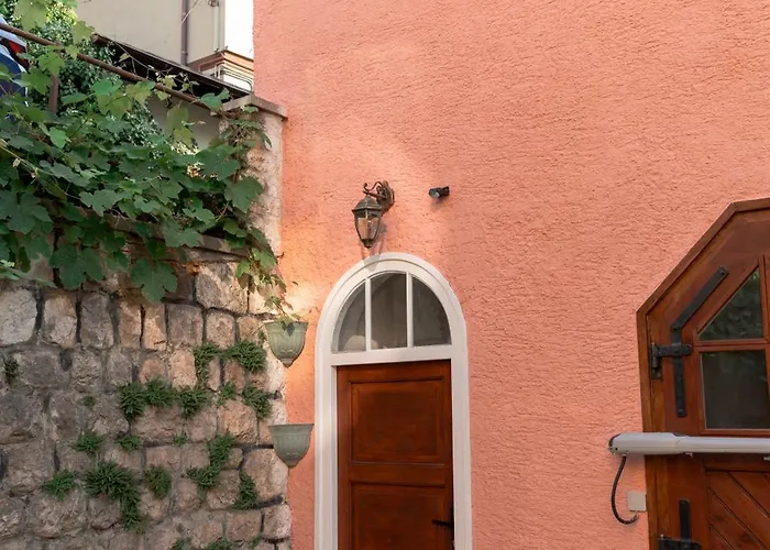 Сasa de vacaciones Castelului Boutique-old Town-free Private Parking *