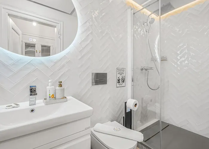 Feriehus Castelului Boutique-old Town-free Private Parking